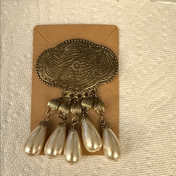 no brand Jewelry - Elegant Gold and Pearl Dangle Earrings # 93